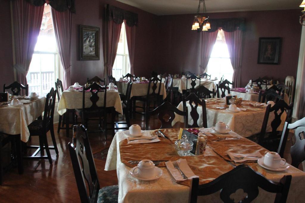 Lynwood Inn Baddeck Inlet Buitenkant foto